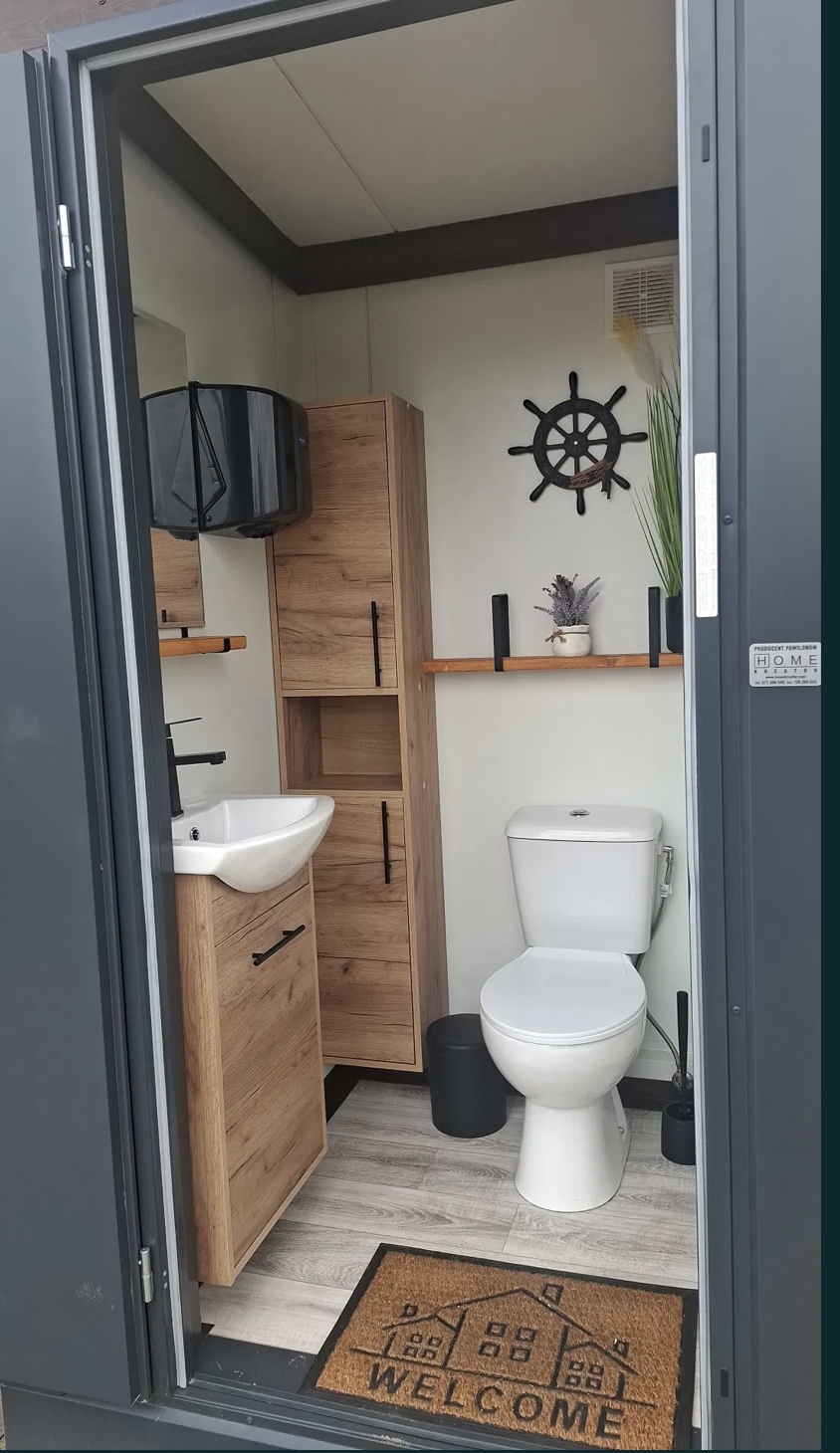 Toilet container